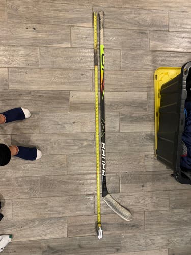 Bauer Vapor 2.7 Intermediate Hockey Stick