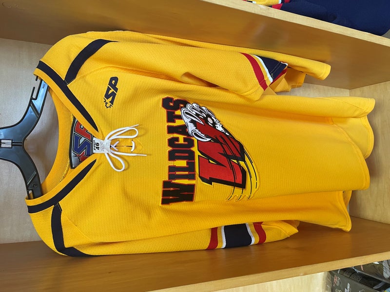 New SP Wildcats Jersey Size 46
