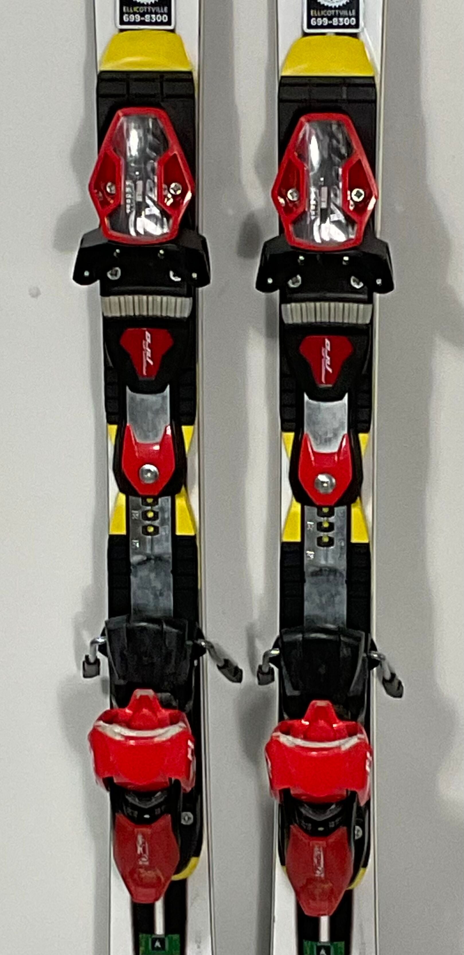 Used HEAD 165 cm Racing World Cup Rebels i.SL RD Skis With Tyrolia