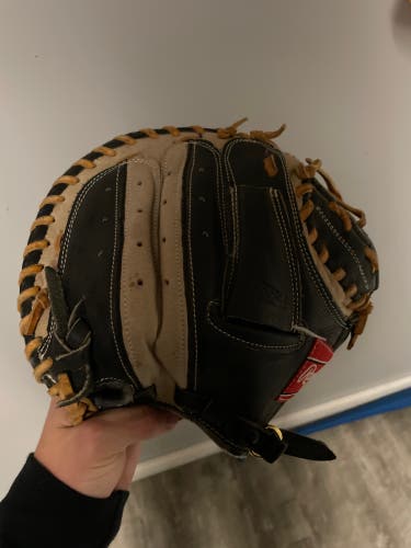 Catcher's 11.5" Renegade Baseball Glove
