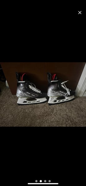 Used Bauer Regular Width Size 8.5 Vapor Hyperlite Hockey Skates