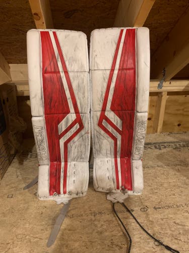 31" Vaughn Pro V Elite Goalie Leg Pads