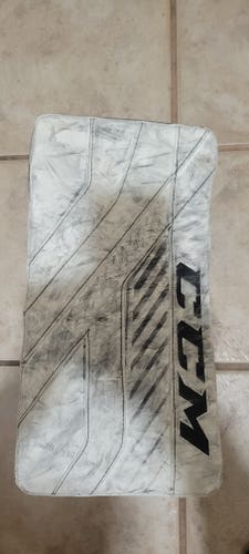 Used Full Right CCM Axis 1.9