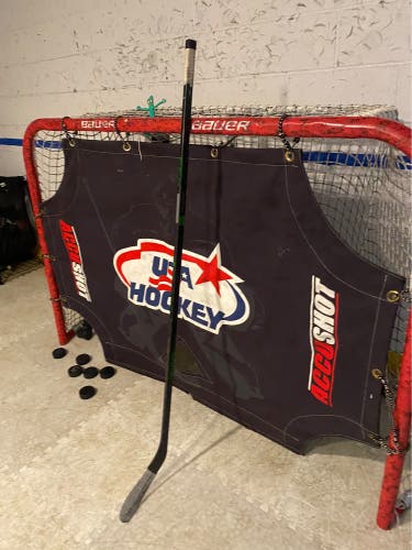 Intermediate Right Handed P28  Ribcor Trigger 5 Pro Hockey Stick