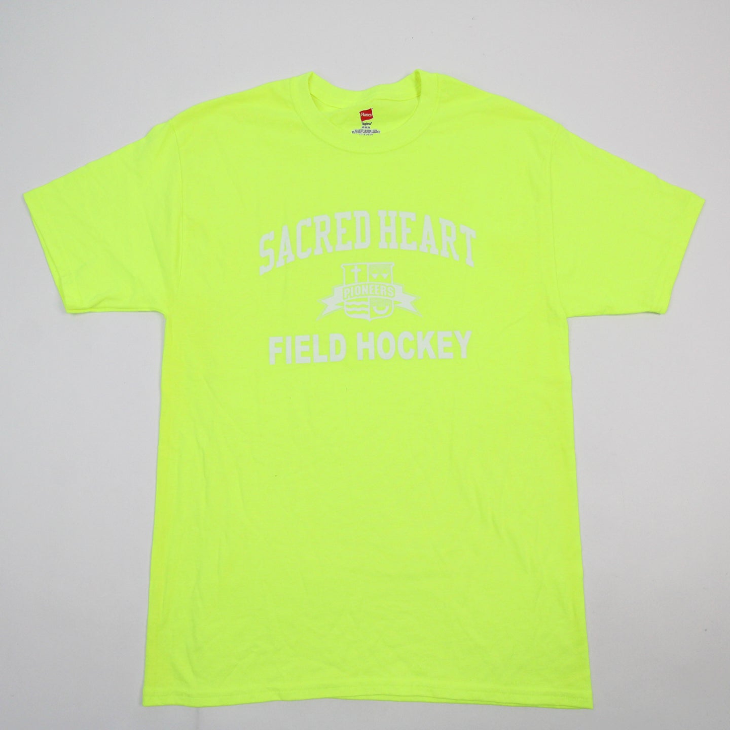 Sacred Heart Pioneers Hanes Short Sleeve Shirt Men's Yellow Used M
