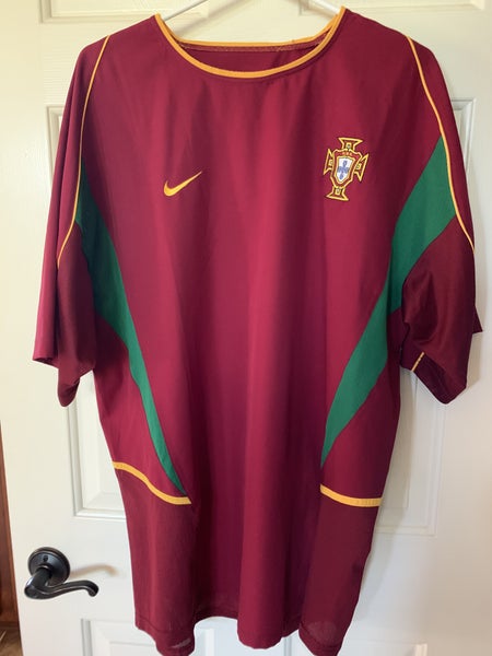 Nike Authentic C. Ronaldo 17 Portugal Euro 2004 Away Jersey