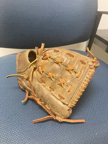 Re-laced/reconditioned Franklin glove-12’ RHT