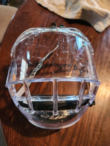 Used Bauer Concept 3 Full Shield