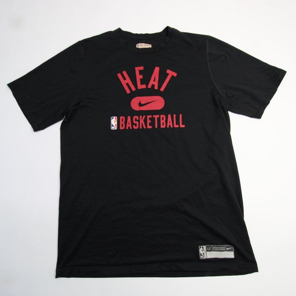 NBA Men's T-Shirt - Red - L