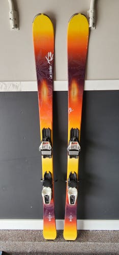 Used K2 153 cm All Mountain Luv Machine Skis with bindings