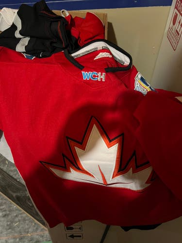 Team Canada Red Used XXL Adidas Jersey