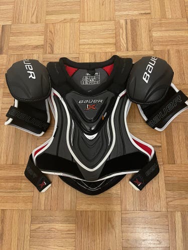 Used Medium Bauer Vapor 1X Shoulder Pads