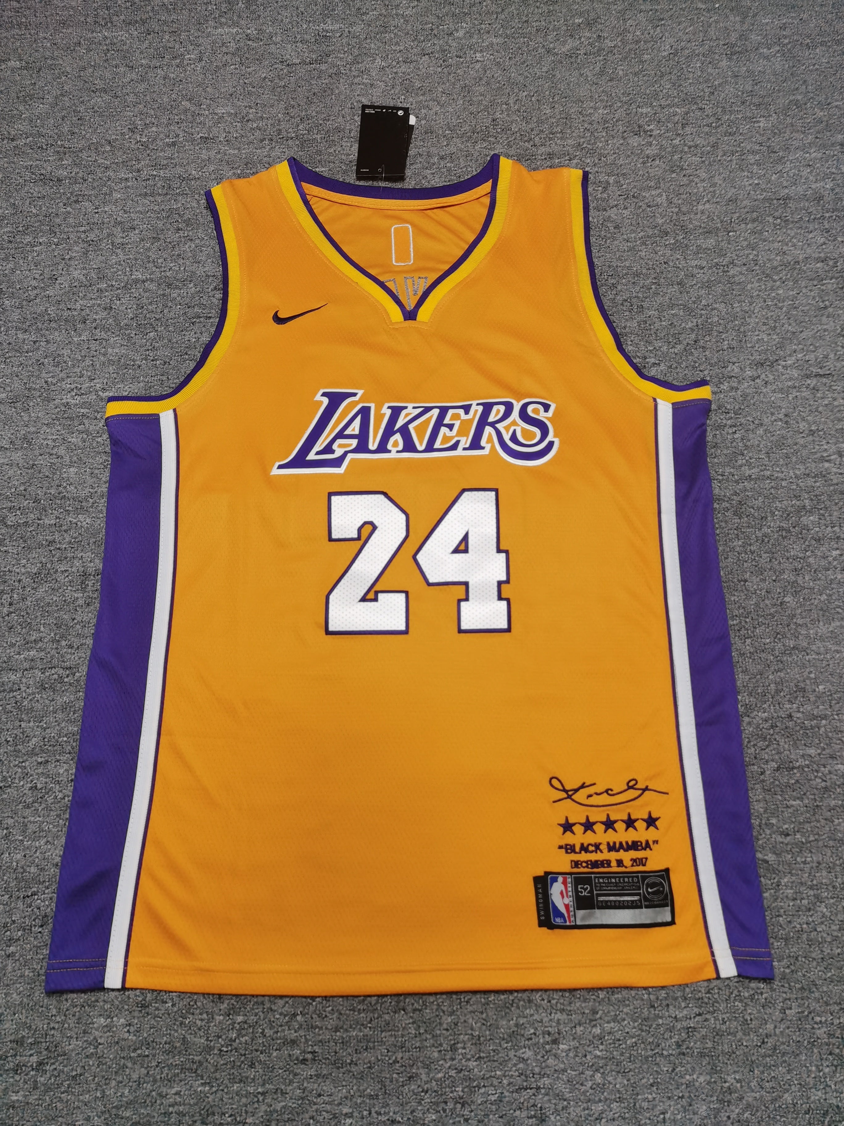 Nike MEN'S Los Angeles LA Lakers City Edition KOBE BRYANT 24 Jersey SIZE 52  XL