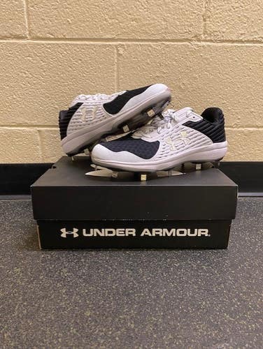 White New Men's Size Men's 10.5 (W 11.5) Metal Under Armour Low Top Yard low