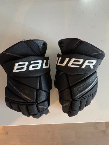 Bauer 14"  Vapor 2X Gloves