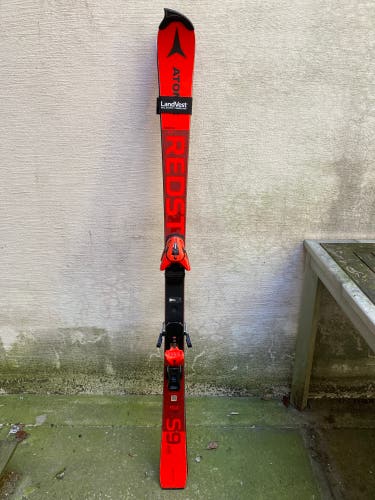 2022 Atomic Redster S9 152cm SL Race Skis