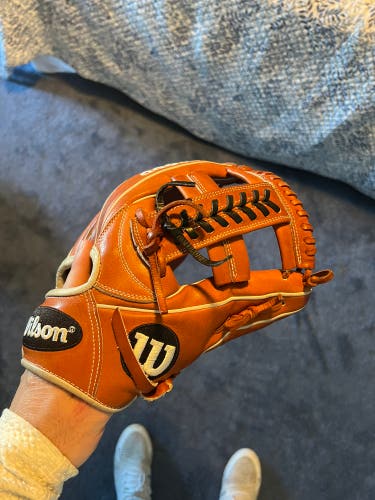 11.75" A2000 Baseball Glove