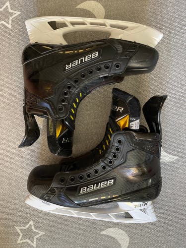 Bauer Supreme UltraSonic Hockey Skates