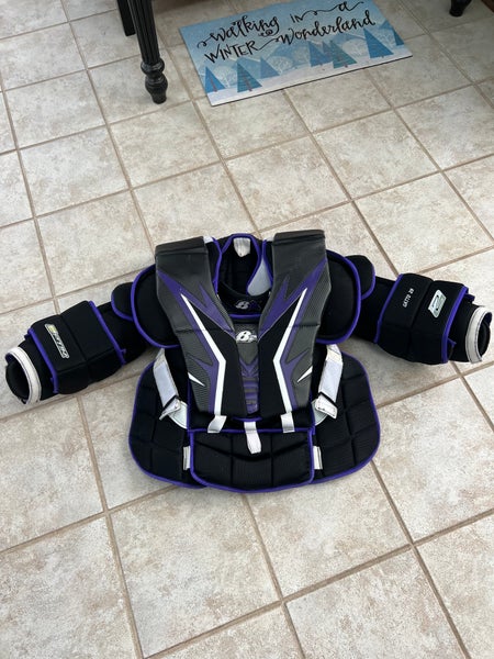 Used Small Brian's Optik 2 Goalie Chest Protector