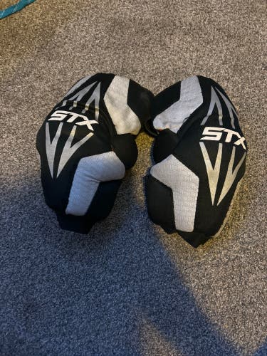 Used Small STX Clash Shoulder Pads