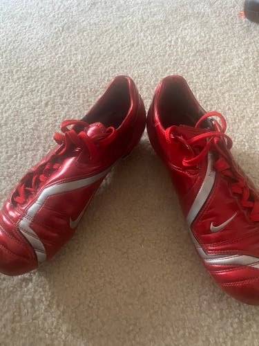 Nike total 90 supremacy