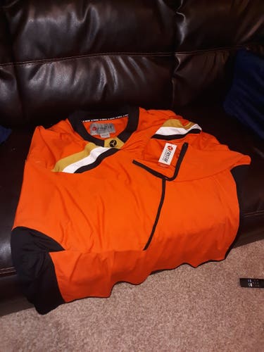 Set of 2 Goalie Cut Jerseys with tags