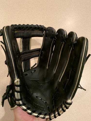 Infield 12.5" MVP Prime SE Softball Glove