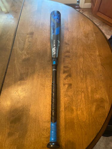 Used  DeMarini (-10) 28 oz 28" Voodoo Bat