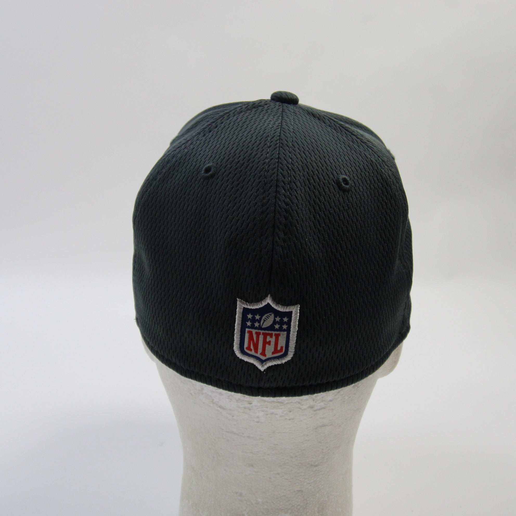 Official New Era New York Jets NFL 22 Sideline Chrome White 39THIRTY  Stretch Fit Cap B7243_B91 B7243_B91 B7243_B91