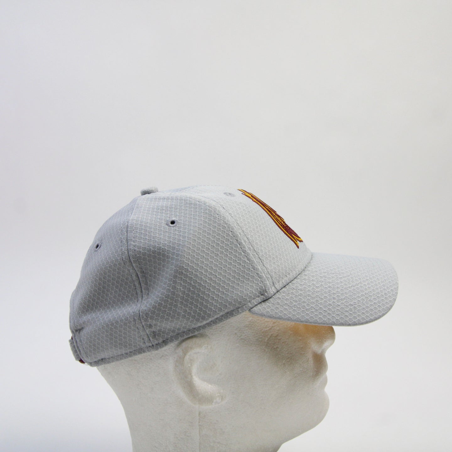 Washington Redskins New Era 9Forty Adjustable Hat Women's New OSFM