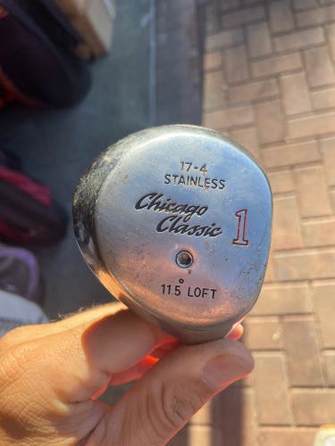 Chicago classic golf club.   Vintage golf club Chicago classic 1 in right Handed  Steel shaft  Used