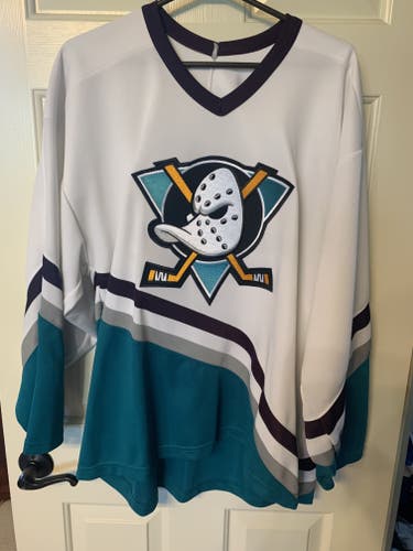 NHL Mighty Ducks of Anaheim Jersey