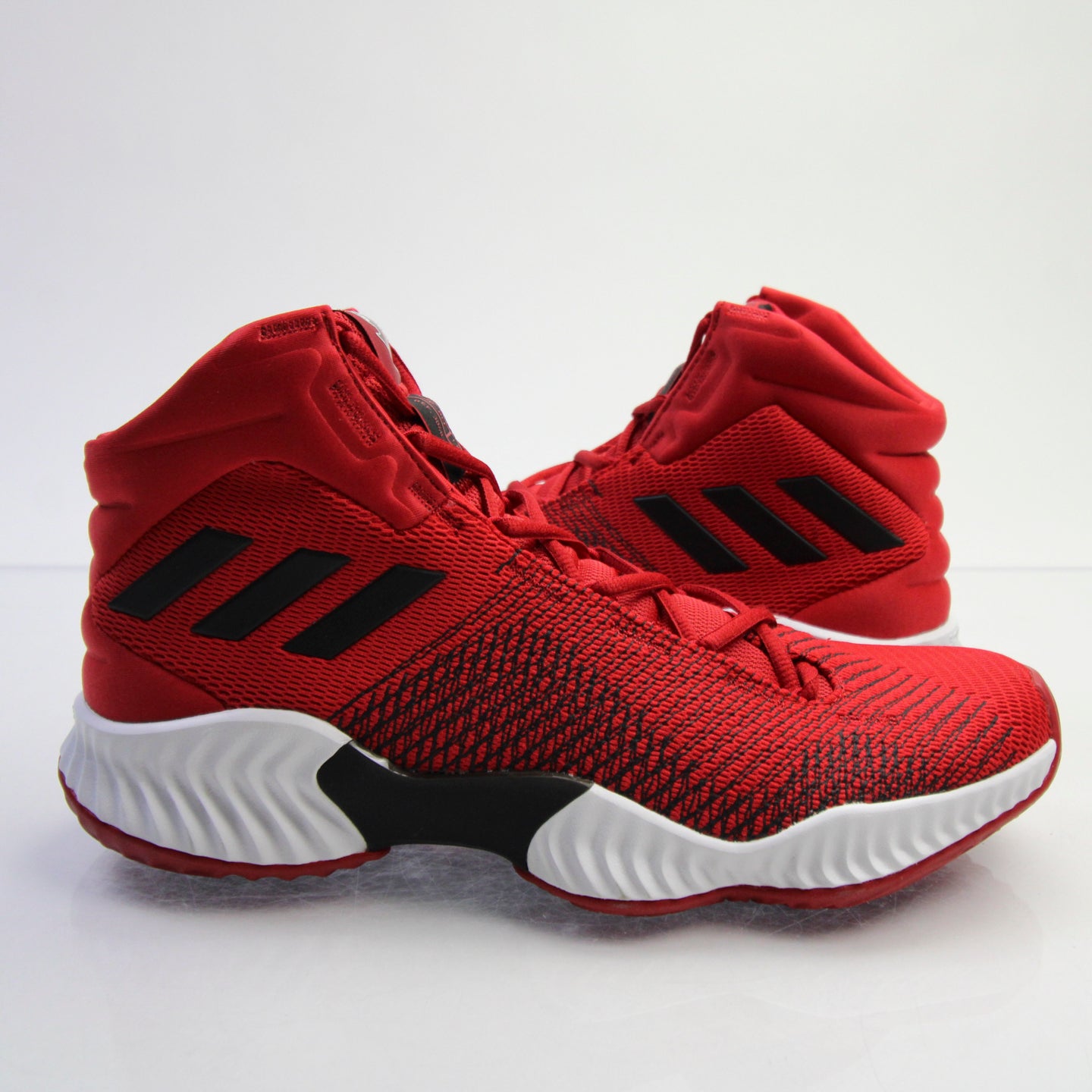 ADIDAS Pro Bounce 2019 Basketball Shoes For Men - Buy ADIDAS Pro Bounce 2019  Basketball Shoes For Men Online at Best Price - Shop Online for Footwears  in India | Flipkart.com