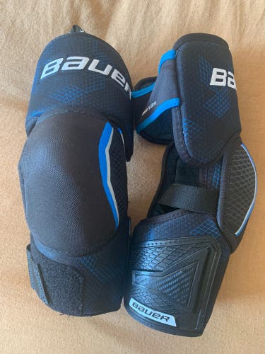Used Large Bauer Vapor X 5.0 Elbow Pads