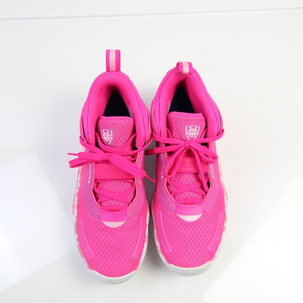 hot pink basketball shoes