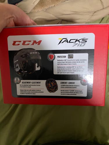 New Large CCM Pro Stock Tacks 710 Helmet