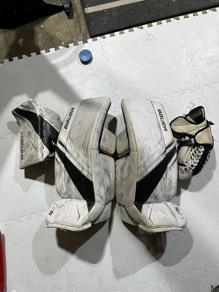 26" Bauer Supreme S27 Goalie Leg Pads