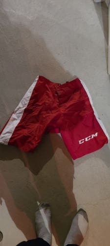 Red Used Medium CCM PP10 Pant Shell Pro Stock