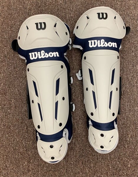 Wilson EZ Gear 2.0 Youth Catcher's Gear Kit