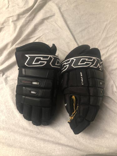 CCM 14" Pro Stock  4 Roll Pro Gloves