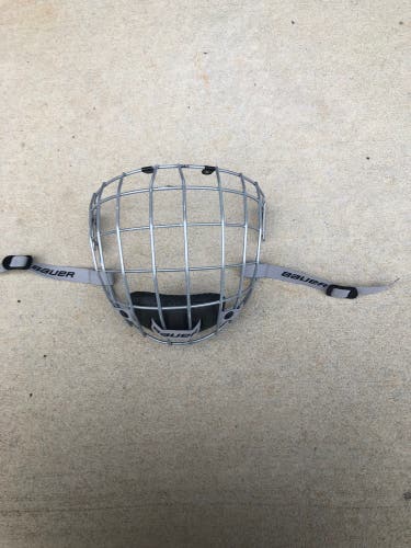 Bauer Hockey cage