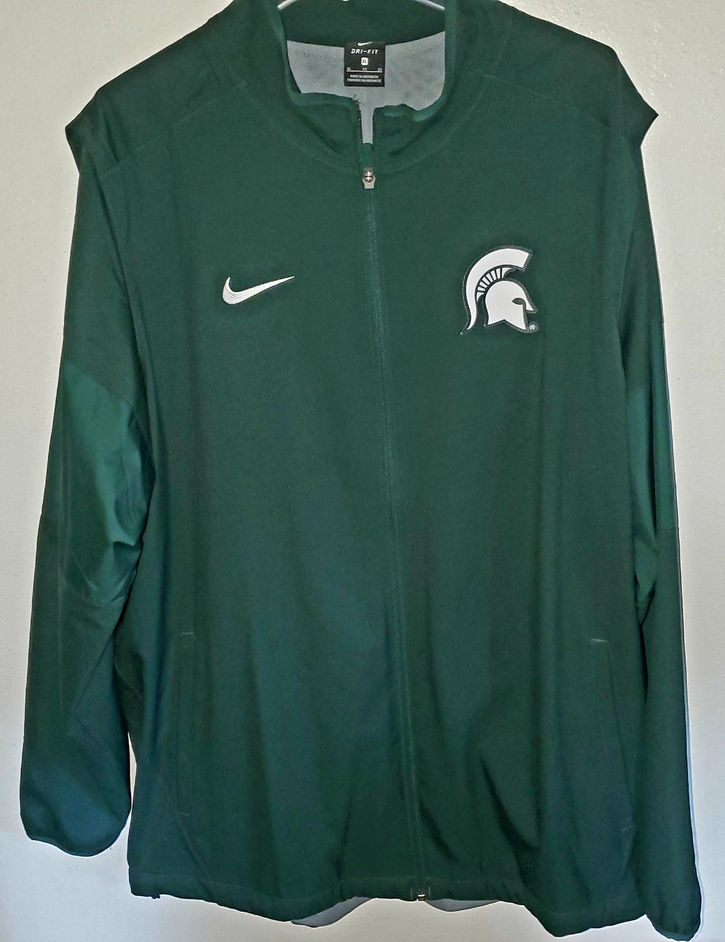 Michigan State Spartans Nike College Sideline Pullover Hoodie