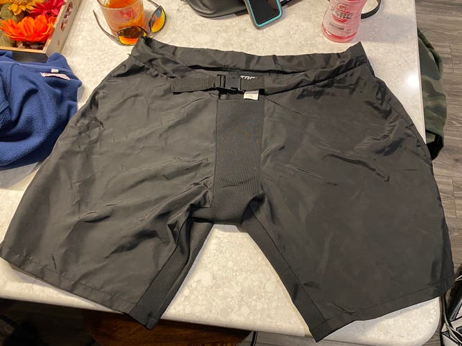 Black Used Large Pant Shell