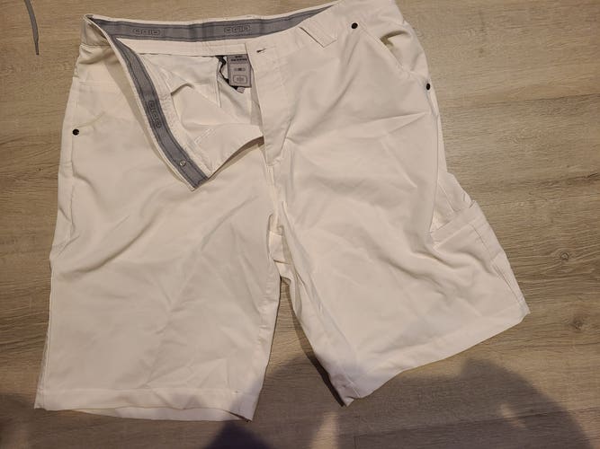 Size 35 White New Large Ogio Shorts
