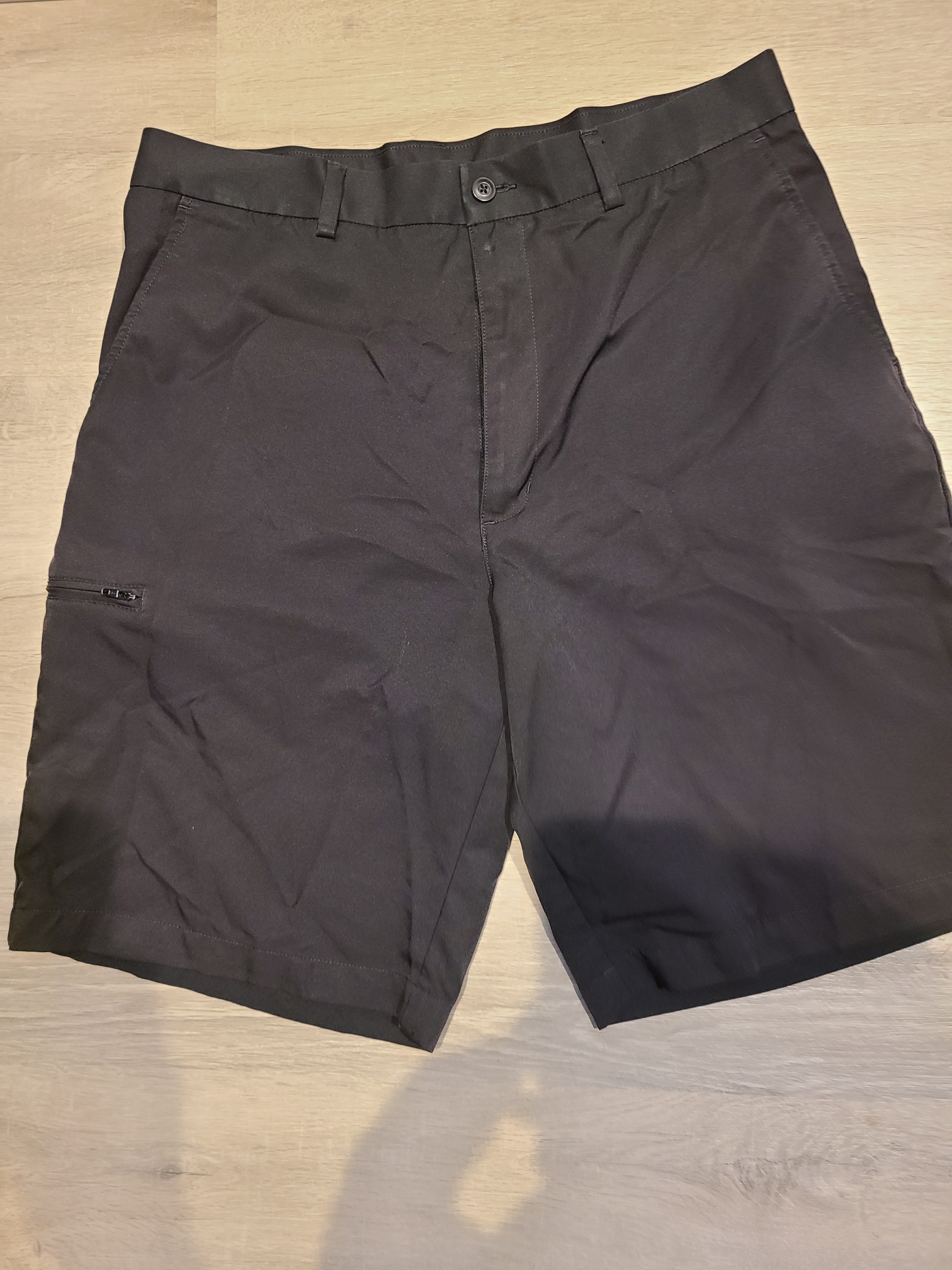 Size 34 Dark Gray/Black New Large Shorts