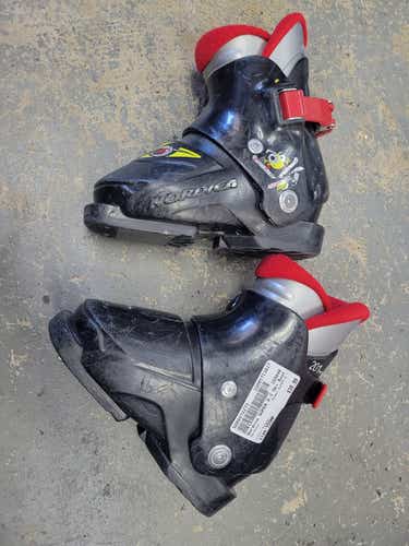 Used Nordica Super 0.1 155 Mp - Y08 Boys' Downhill Ski Boots