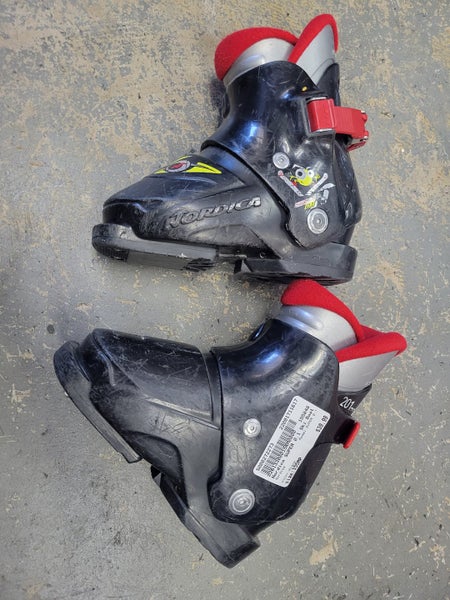 Used Nordica Super 0.1 155 Mp - Y08 Boys' Downhill Ski Boots