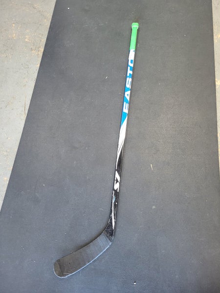 Used Easton S7 60 Flex Pattern W02 Junior One Piece Sticks