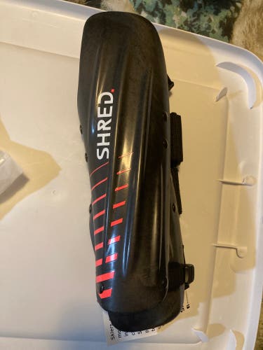 Brand new Shred Carbon Armguards