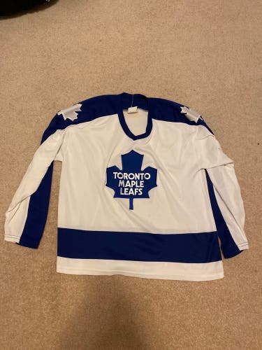 CCM Leafs Jersey